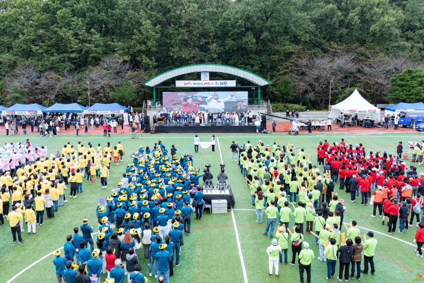 b731d2e3908d3b470ce226b89707f64a_1765156