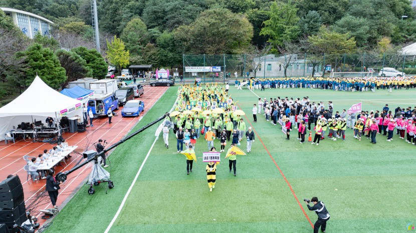 b731d2e3908d3b470ce226b89707f64a_1765156