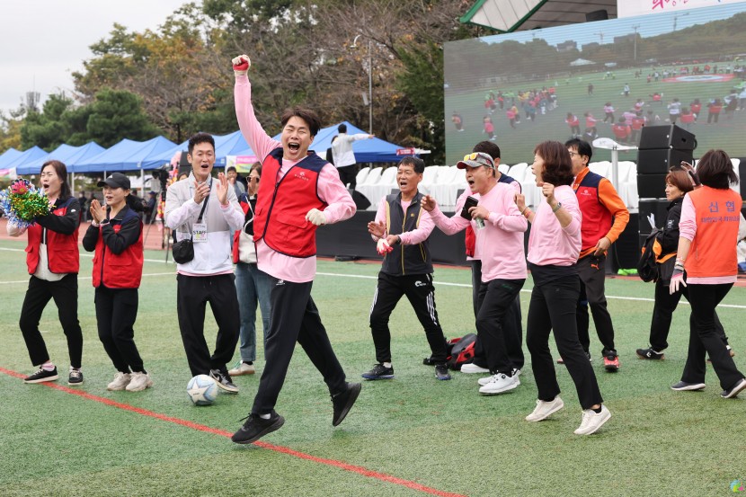 b731d2e3908d3b470ce226b89707f64a_1765156